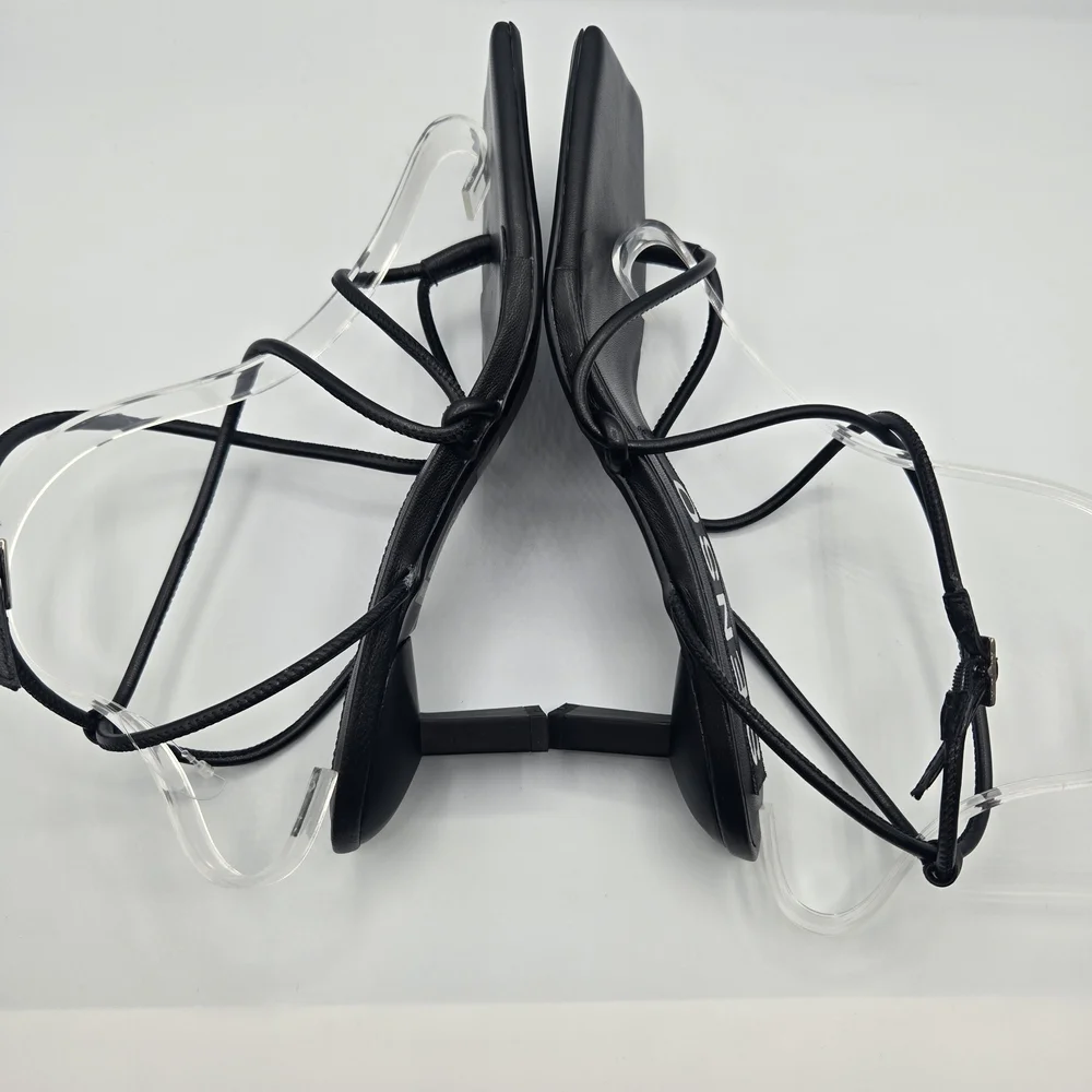 SENSO Wella Black Strappy Sandal Square Toe Minimalist Kitten Heel NIB